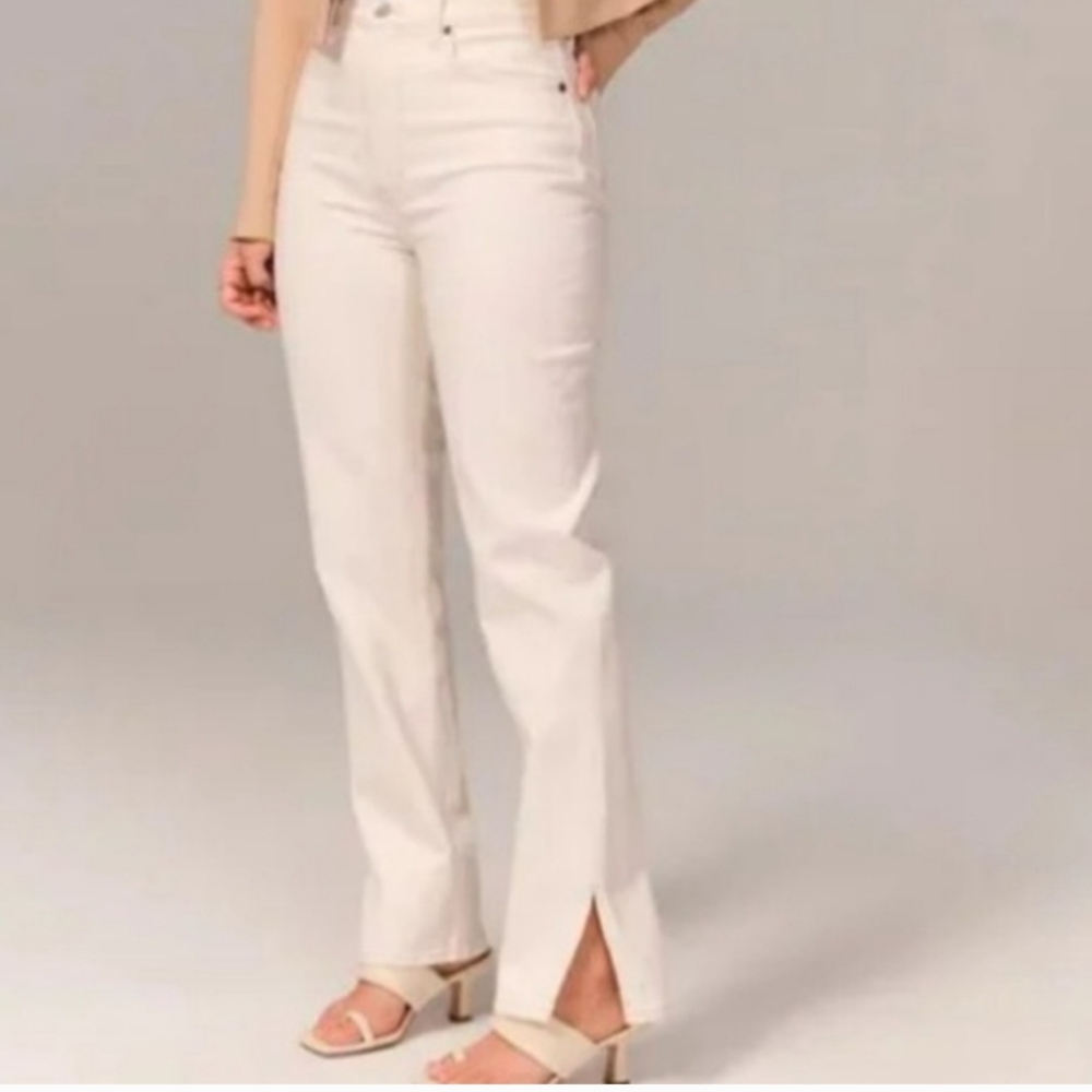 Abercrombie and Fitch Curve Love 90's Straight high rise jeans NWT 2